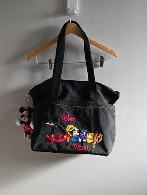 Walt Disney World Large Black Tote With Keychain